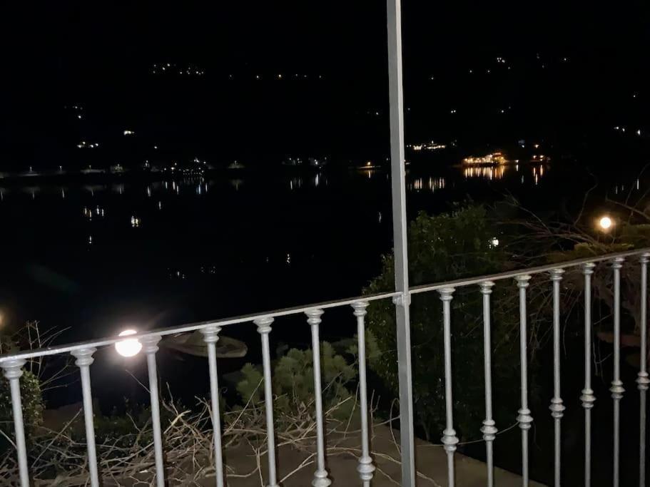 Villa Giardino Con Pontile Sul Lago D'Orta In Riva Орта Сан Джулио Екстериор снимка