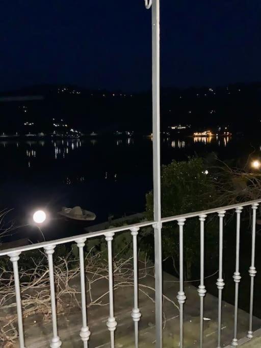 Villa Giardino Con Pontile Sul Lago D'Orta In Riva Орта Сан Джулио Екстериор снимка