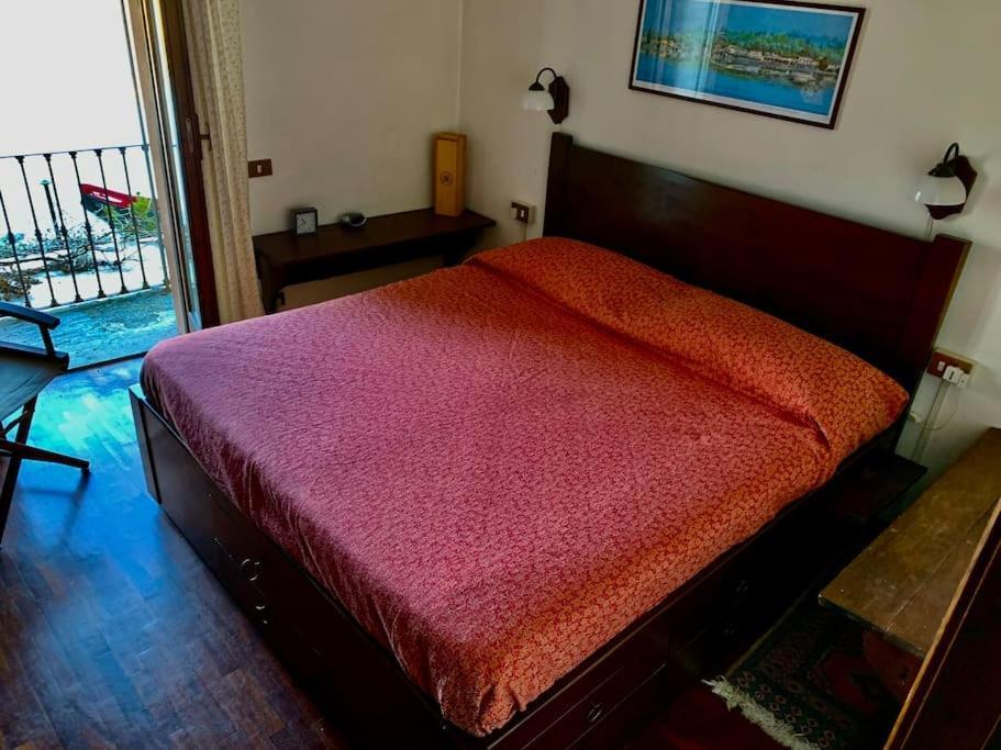 Villa Giardino Con Pontile Sul Lago D'Orta In Riva Орта Сан Джулио Екстериор снимка