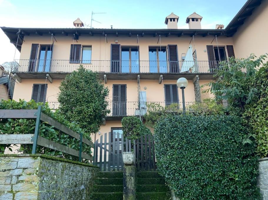 Villa Giardino Con Pontile Sul Lago D'Orta In Riva Орта Сан Джулио Екстериор снимка